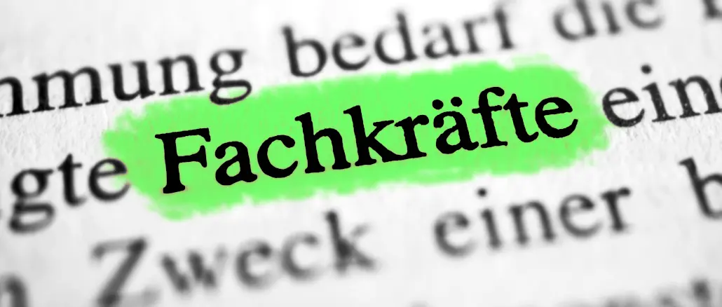Zeitungsannonce zum Fachkräftemangel