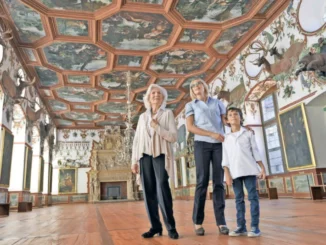 Burgen; Schlösser; Weikersheim